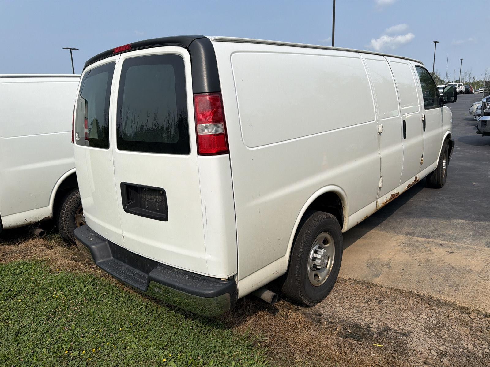 chevrolet express cargo 2017 1GCWGBFF7H1148035 image chevrolet express cargo 2017 1GCWGBFF7H1148035 image